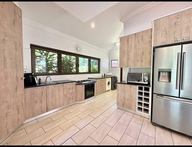 3 BEDROOM HOUSE FOR SALE IN BALLITO CENTRAL